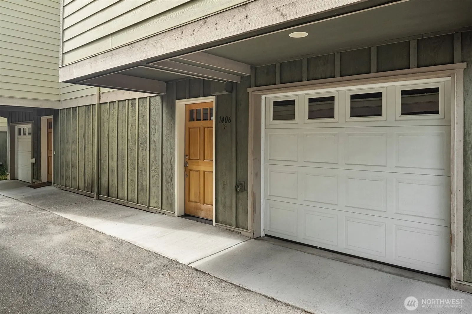 337 N 105th Street A, Seattle: photo 7 of 10