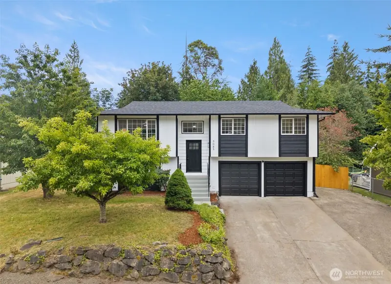 3085 Aegean Boulevard NE, Bremerton