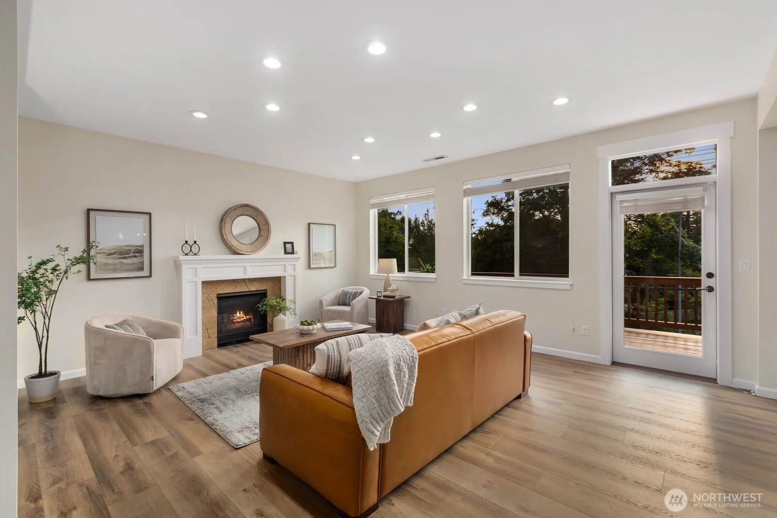 14008 SE 21st Place, Bellevue: photo 12 of 40