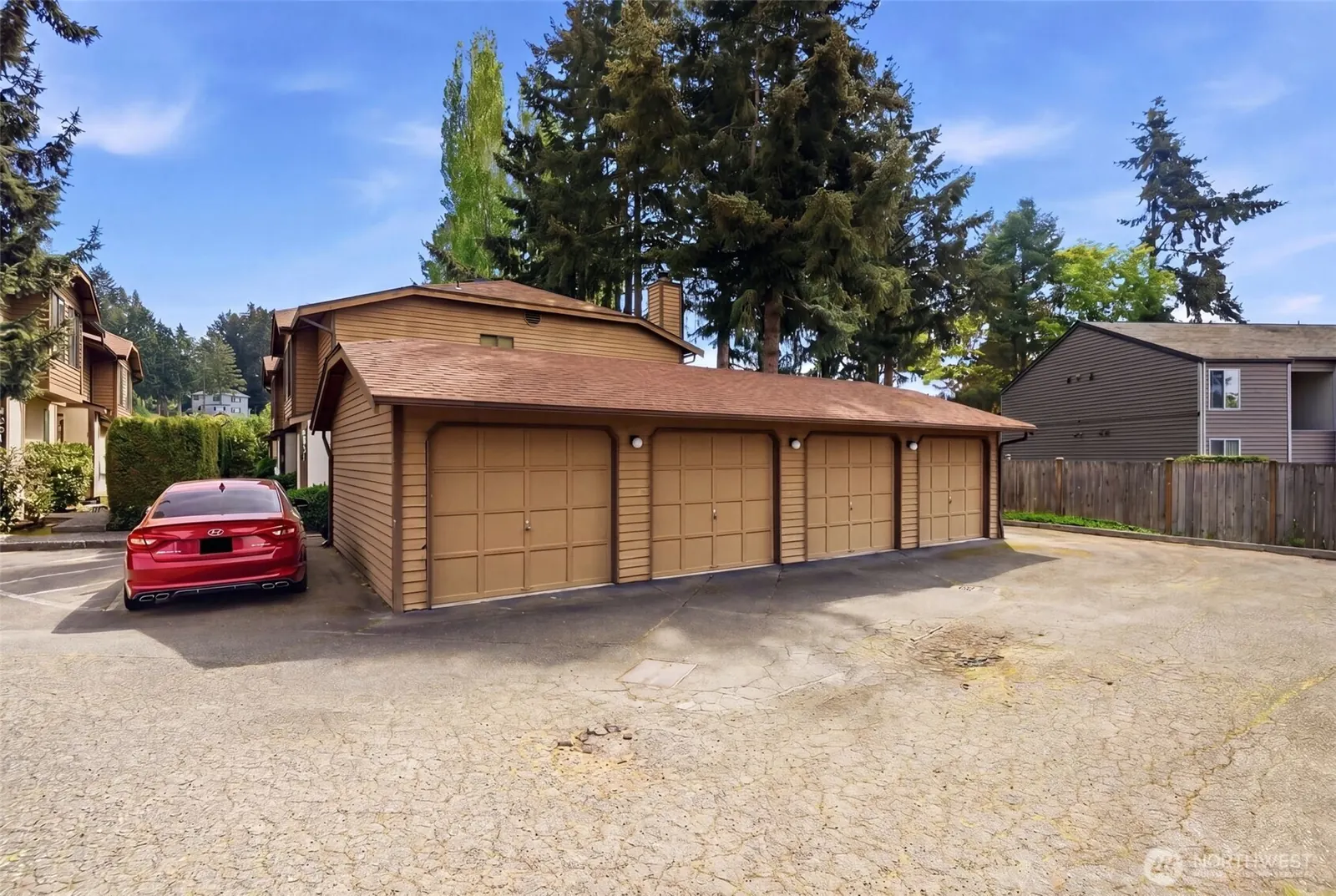 8017 NE 177th Court 504, Kenmore: photo 2 of 20