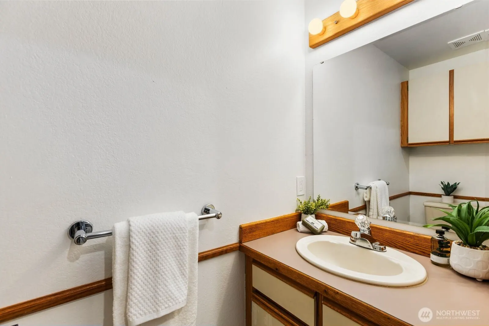 8017 NE 177th Court 504, Kenmore: photo 10 of 20