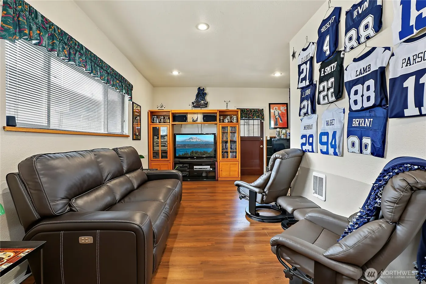 10810 59th Avenue SW, Lakewood: photo 7 of 8