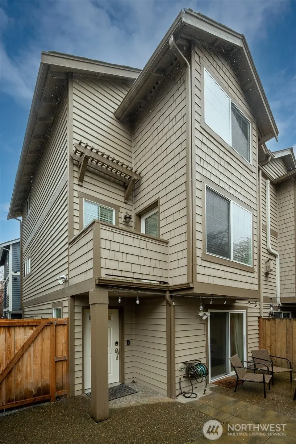 1313 N 95th Street, Seattle: photo 3 of 8